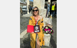 Olga Surkova, Arbitre Internationale Rugby,récompensée par l'Afcam-NA